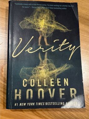Verity by Colleen Hoover